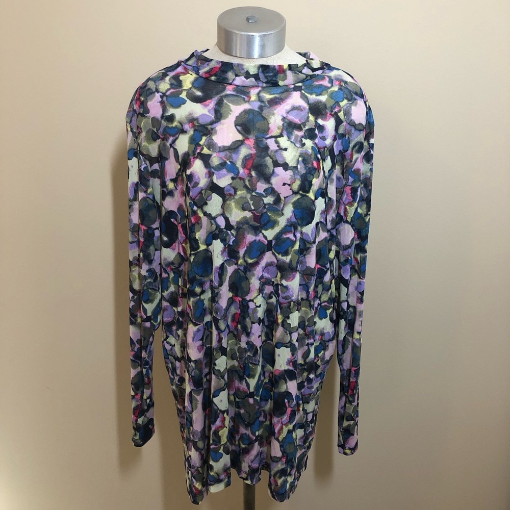 Logo layers by Lori Goldstein mesh watercolor abstract Presley top shirt